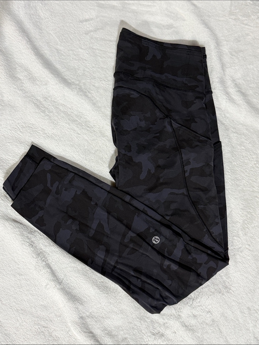 Lululemon Fast and Free Crops SZ 10
